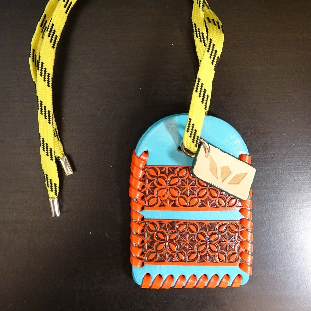 Consuela Large Luggage Tag